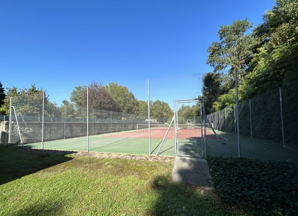 5 bedroom maison in Perigne, Deux-Sèvres, France