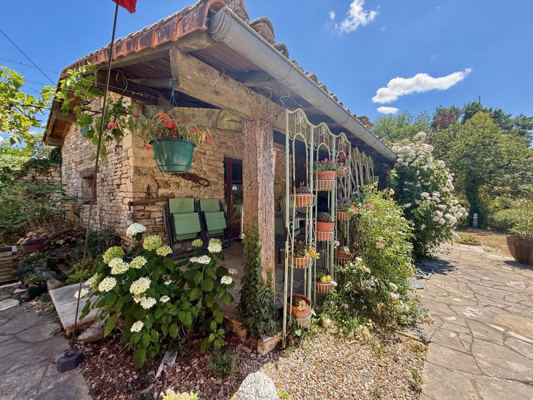 3 bedroom longere in Saint Coutant, Deux-Sèvres, France