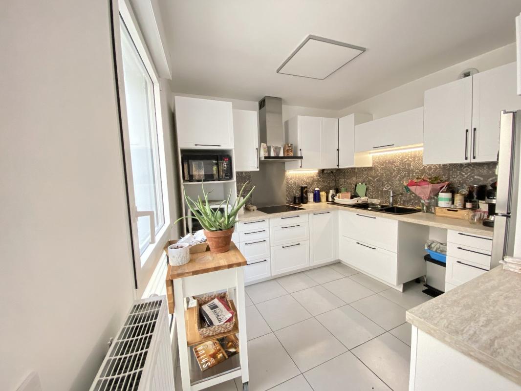 3 bedroom appartement neuf in Cenon, Gironde, France