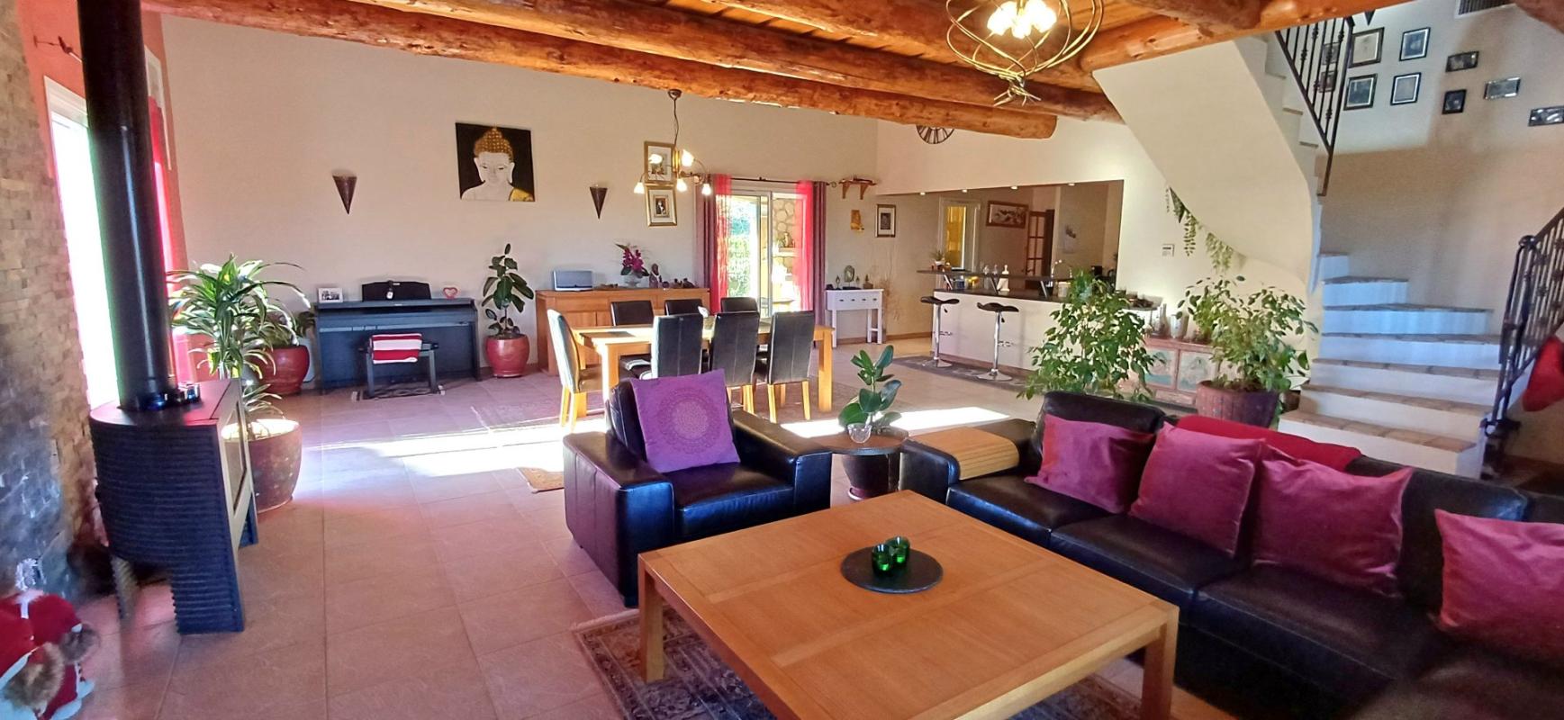 4 bedroom villa in Puissalicon, Hérault, France