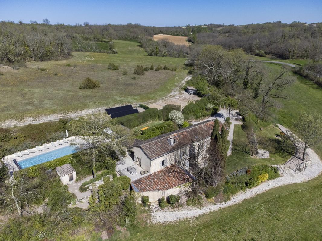 4 bedroom maison de campagne in Cahuzac Sur Vere, Tarn, France