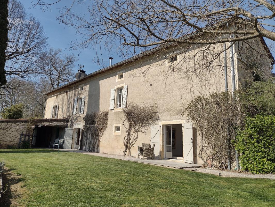 4 bedroom maison de campagne in Cahuzac Sur Vere, Tarn, France