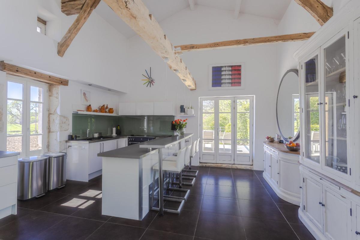 4 bedroom maison de campagne in Cahuzac Sur Vere, Tarn, France