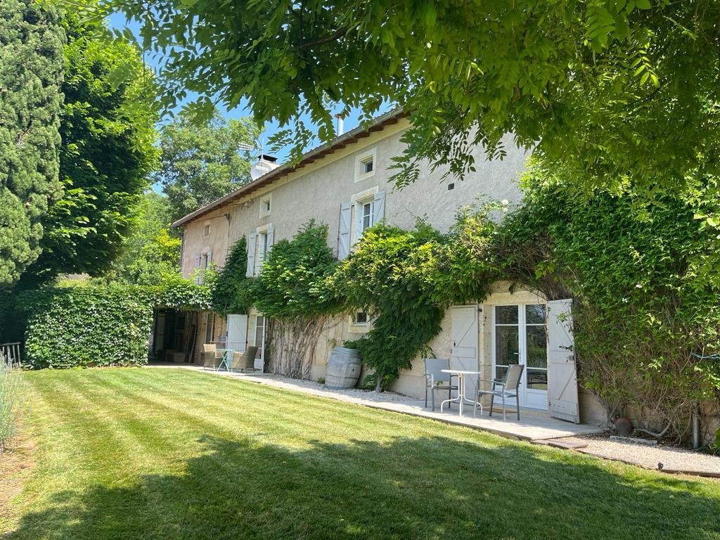 4 bedroom maison de campagne in Cahuzac Sur Vere, Tarn, France