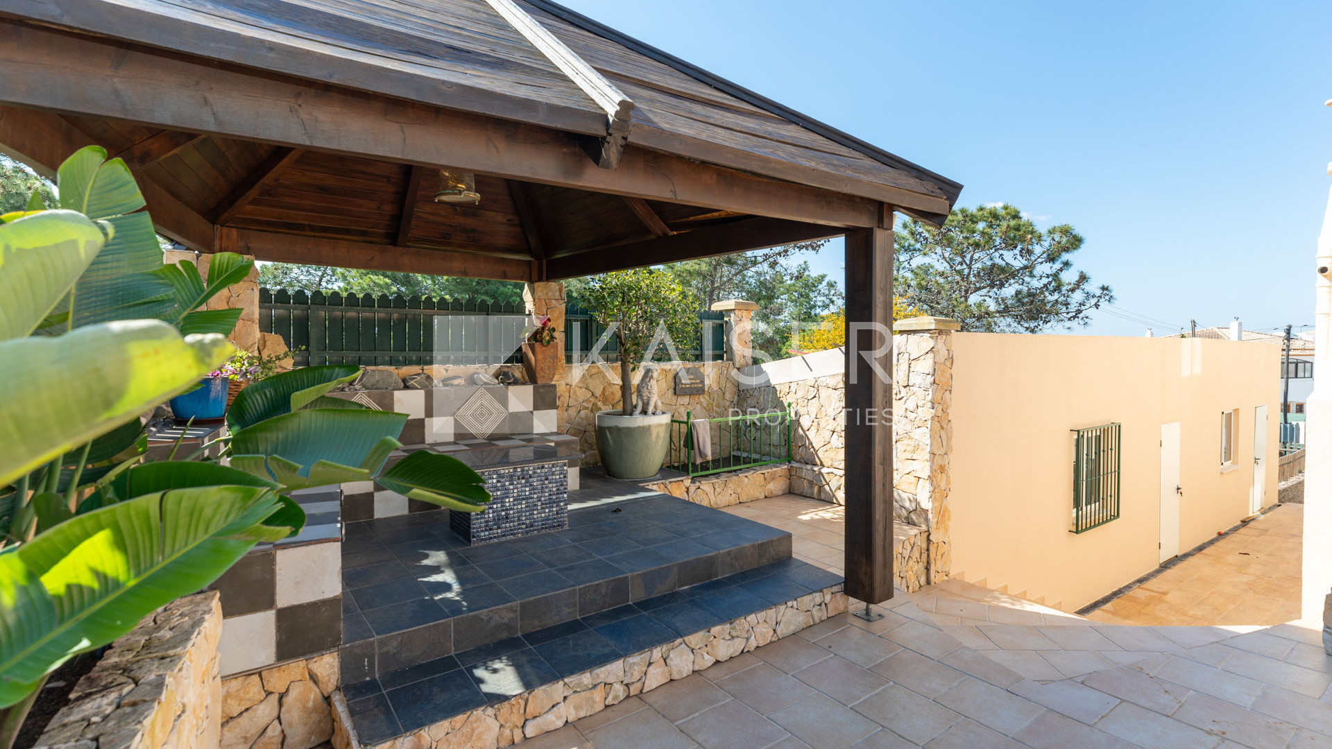 3 bedroom Townhouse house in Albufeira, Portugal – KP1337