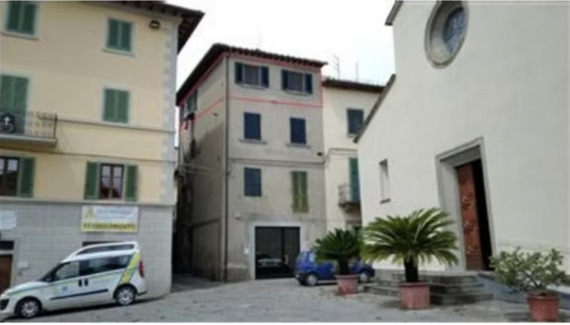 A Character-Filled Townhouse in Tuscany – Own a Home in the Heart of Italy Without a Mortgage