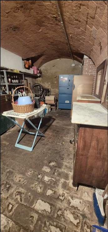 A Character-Filled Townhouse in Tuscany – Own a Home in the Heart of Italy