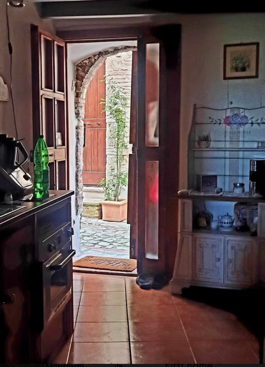 Bargain Fully Furnished Property in Italy Only €30,000