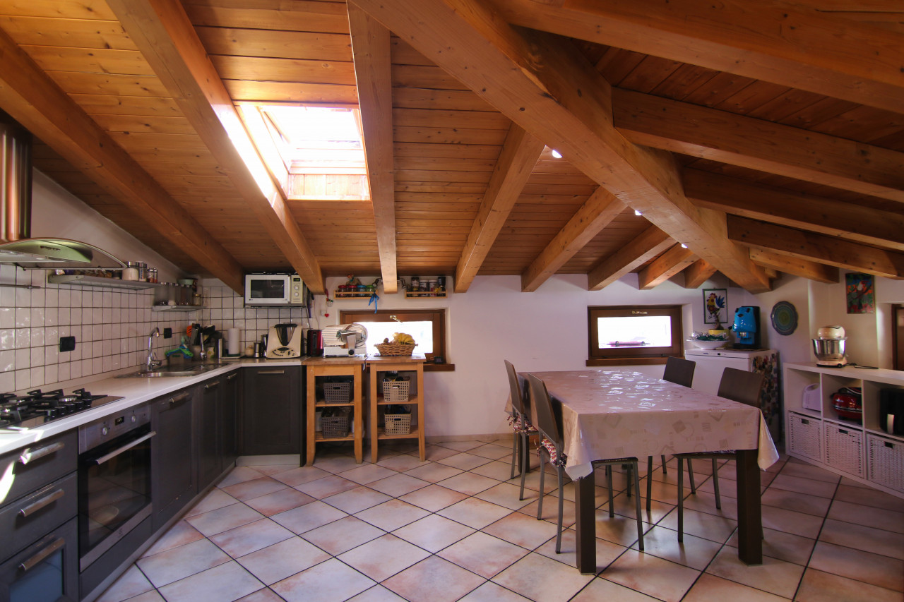 Appartamento tra le nuvole di Dro – V003251