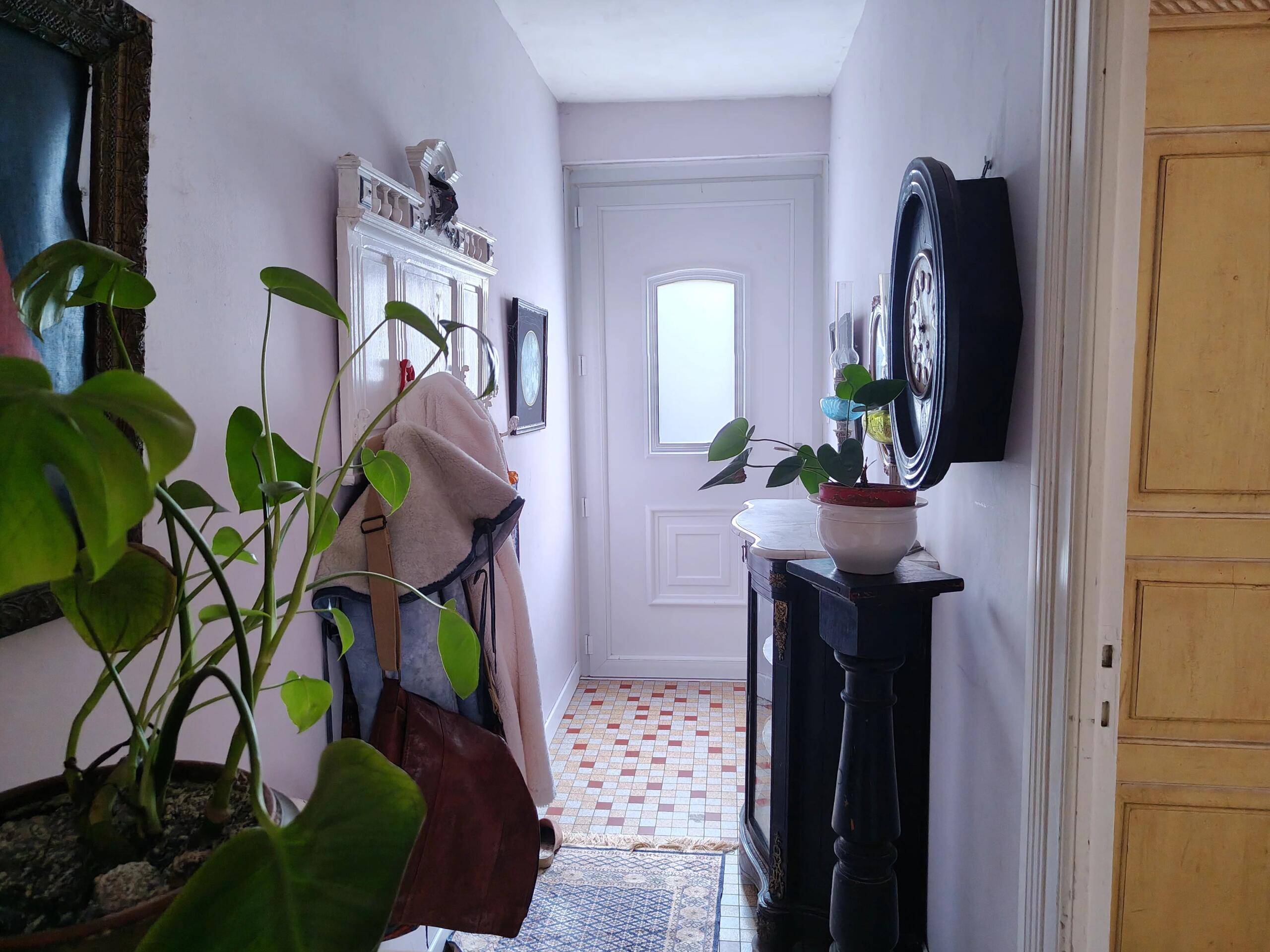 Peaceful Country Property with Guest House and Scenic Views, Poitou-Charentes – France – BVI85274