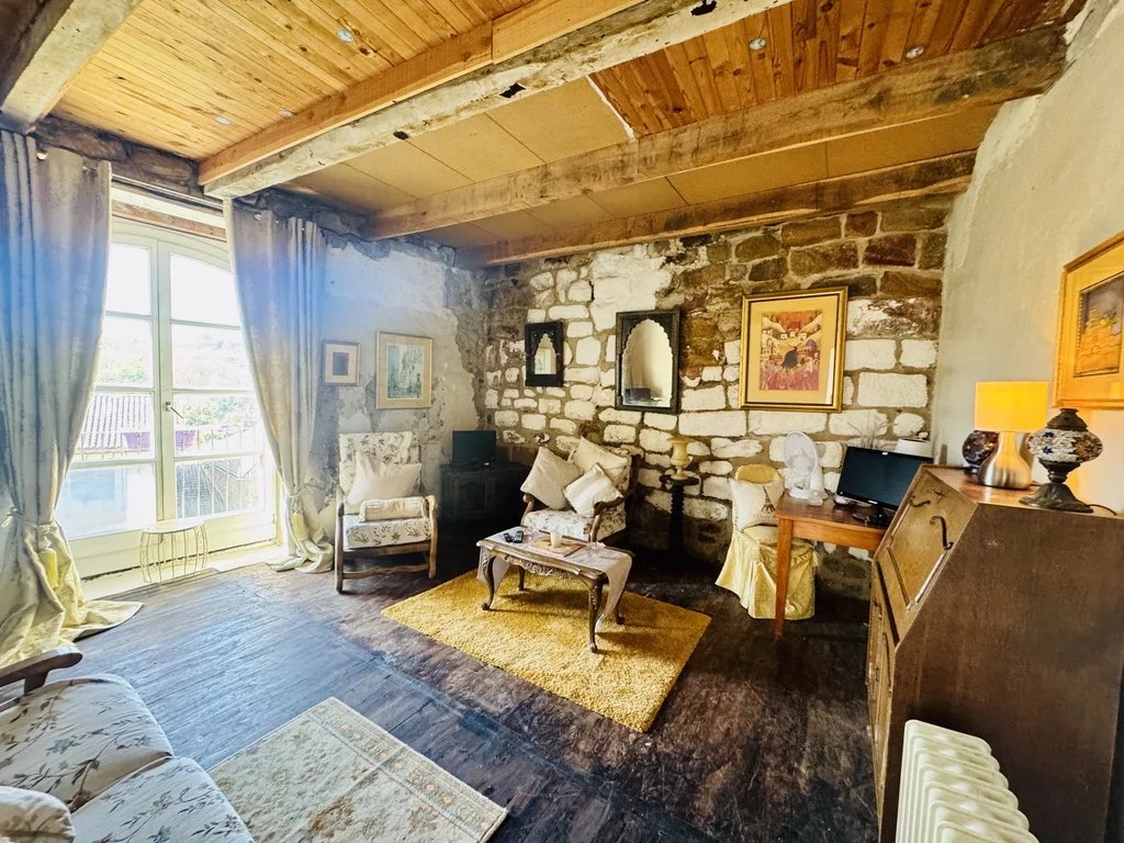 Charming Village House with Balcony and Panoramic Views, Midi-Pyrénées – France – BVI84552