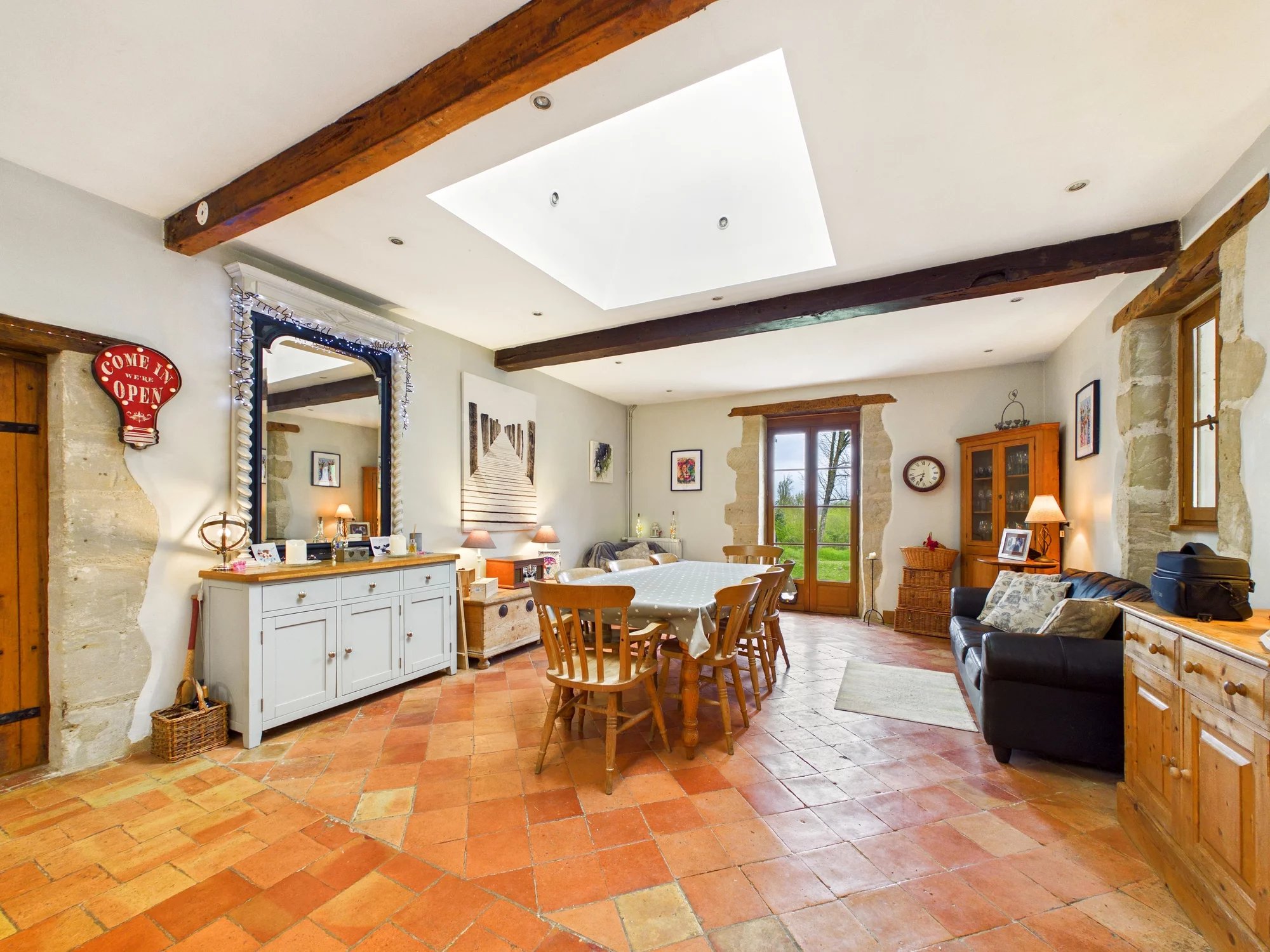 Delightful and substantial country home with a large guest house and 2 pools on 2.58Ha, Aquitaine – France – BVI84659