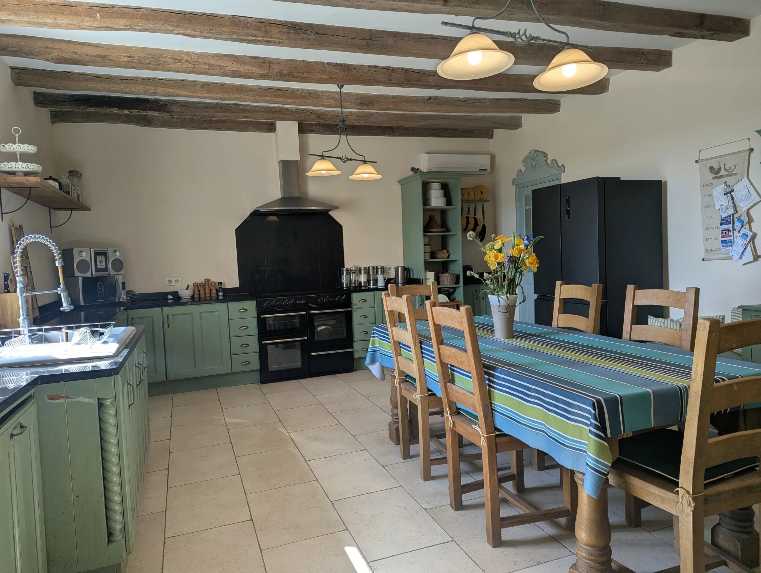 Breathtaking, renovated five-bedroom property with a heated pool and a large barn, Poitou-Charentes – France – BVI85261