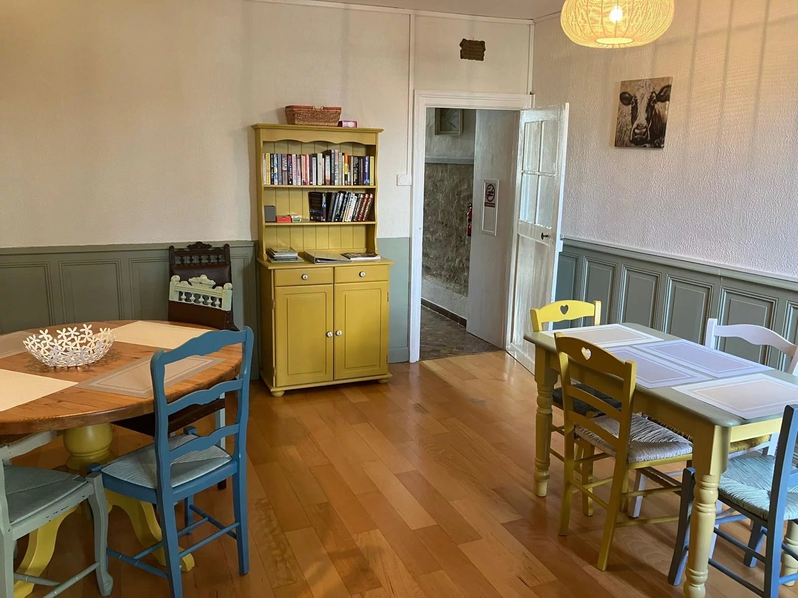 Superbly renovated townhouse in the square, perfect for a Bed & Breakfast or family home, Limousin – France – BVI77650