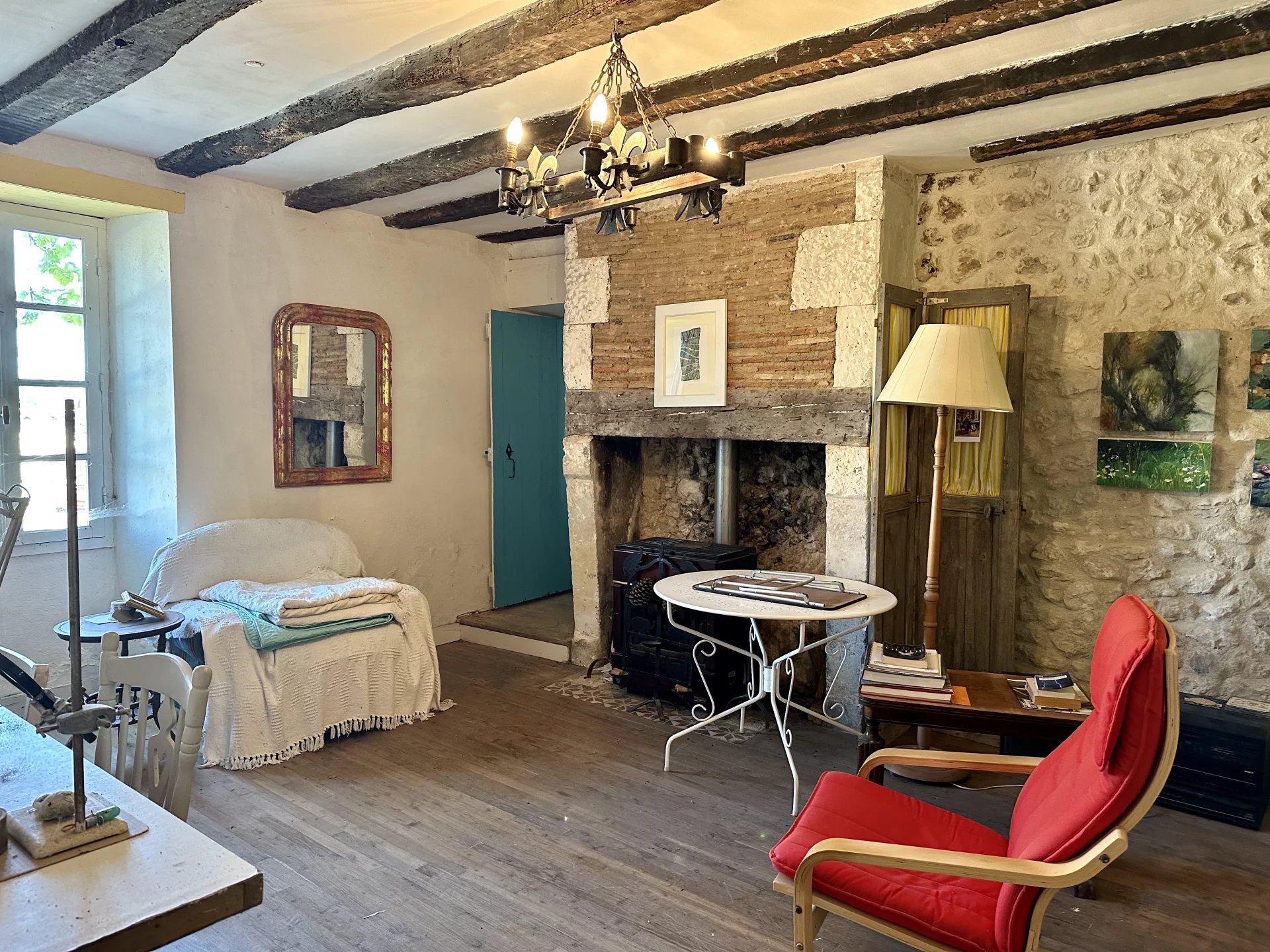 Traditional Charentaise Longere  in need of updating, Poitou-Charentes – France – BVI80860