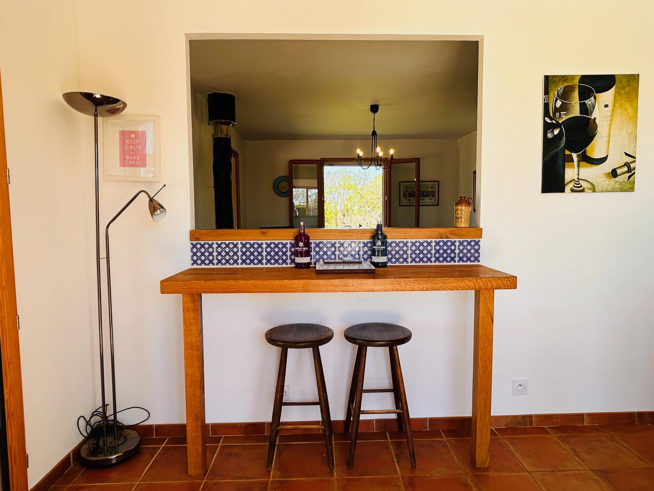 4-bed house with heated pool and superb west-facing views near Gourdon, Lot, Midi-Pyrénées – France – BVI83275