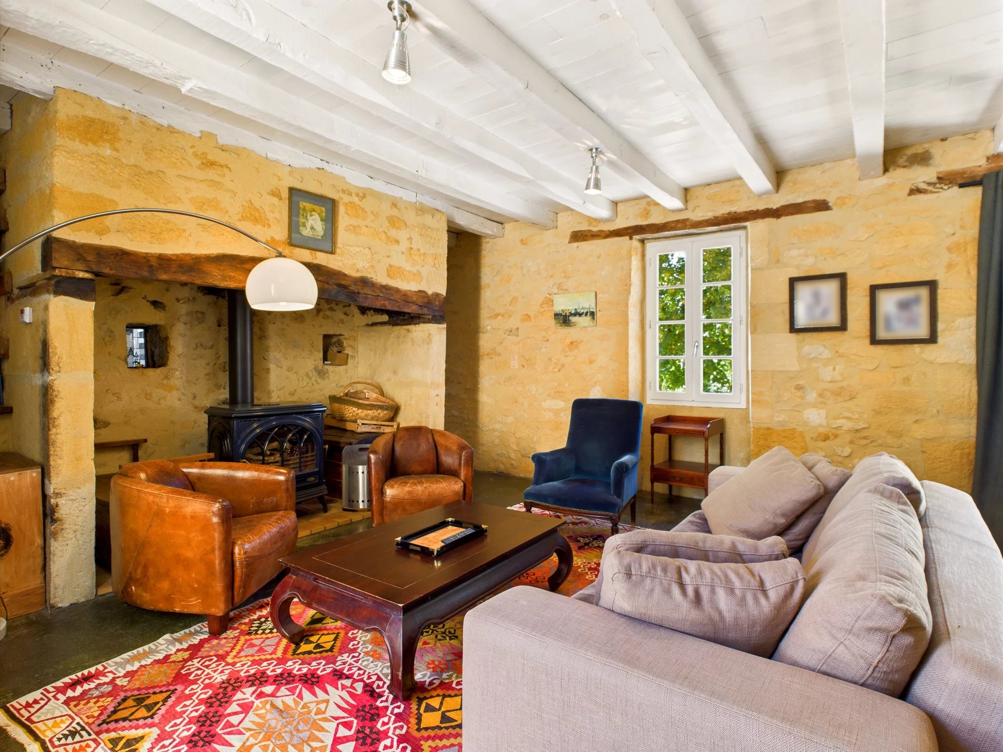 Spacious, Fully Renovated 3/4-Bedroom House and 2-Bedroom Gite with Pool, Midi-Pyrénées – France – BVI81995