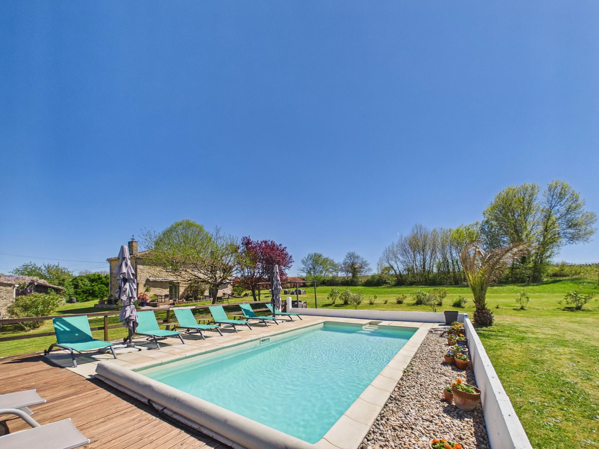 Charming Stone Property with 3 Houses, Pool and Panoramic Views – Near Monségur, Southwest France, Aquitaine – France – BVI80613