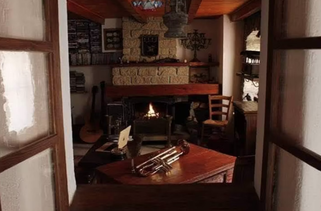 Alpine Chalet & Hospitality Retreat in Valle d’Aosta, Italy