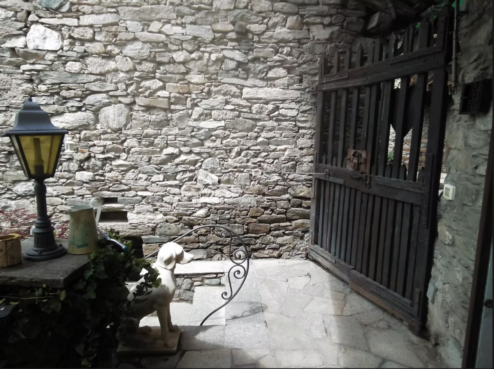 Alpine Chalet & Hospitality Retreat in Valle d’Aosta, Italy