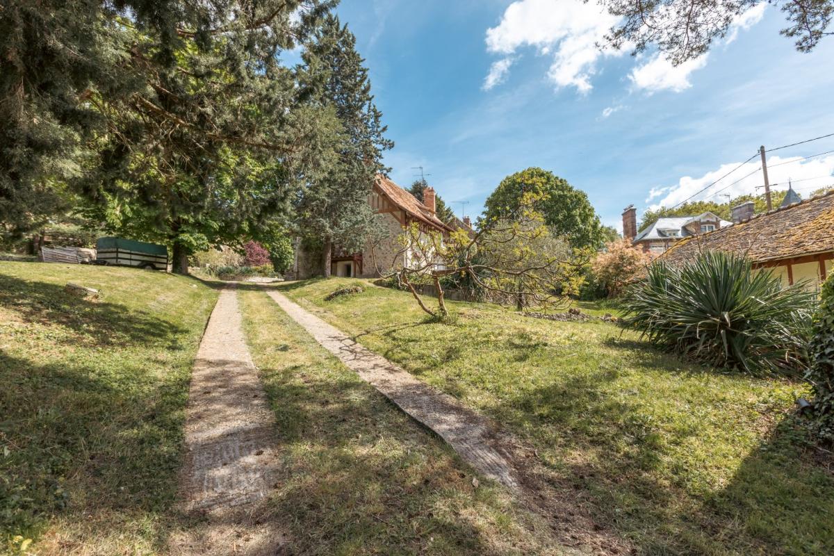 8 bedroom propriete in Breuillet, Essonne, France