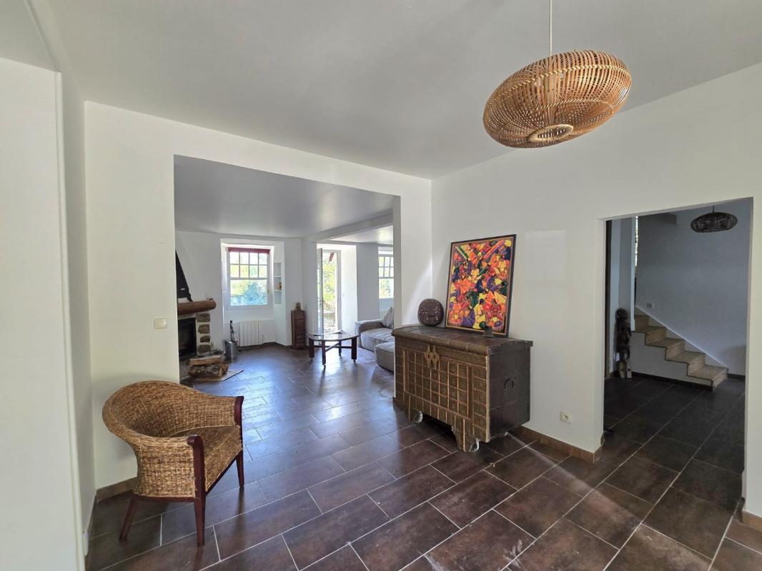 8 bedroom propriete in Breuillet, Essonne, France