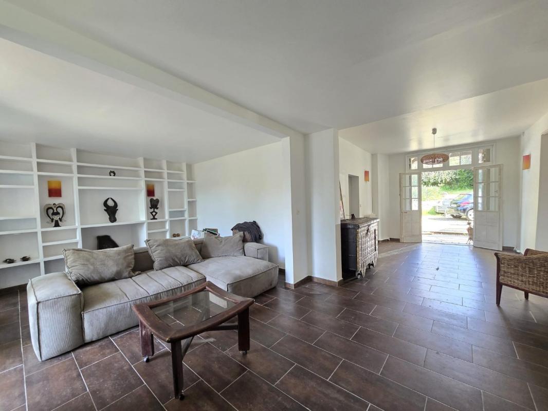 8 bedroom propriete in Breuillet, Essonne, France