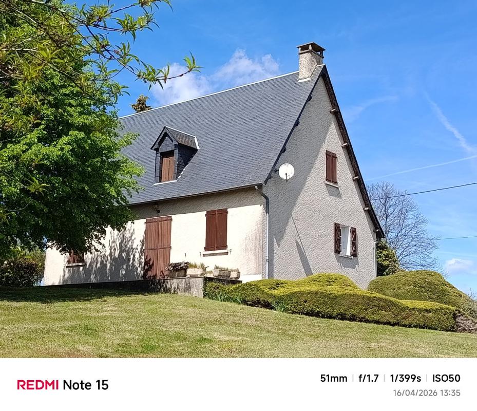 4 bedroom maison de village in Saint Bonnet L’enfantier, Corrèze, France