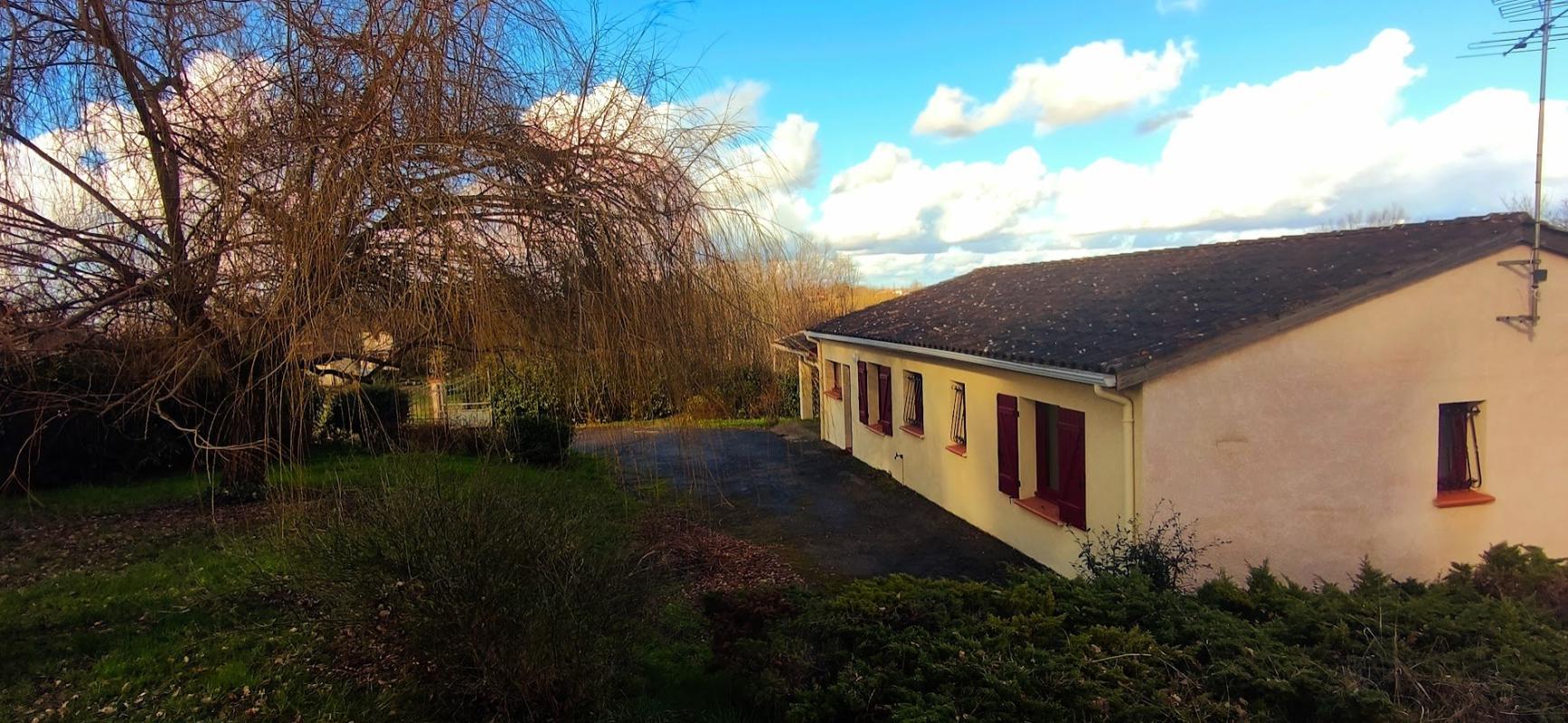 3 bedroom maison individuelle in Durfort Lacapelette, Tarn-et-Garonne, France