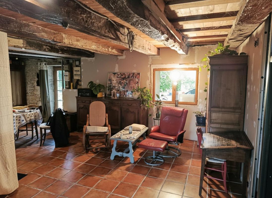 2 bedroom maison in Lacour, Tarn-et-Garonne, France