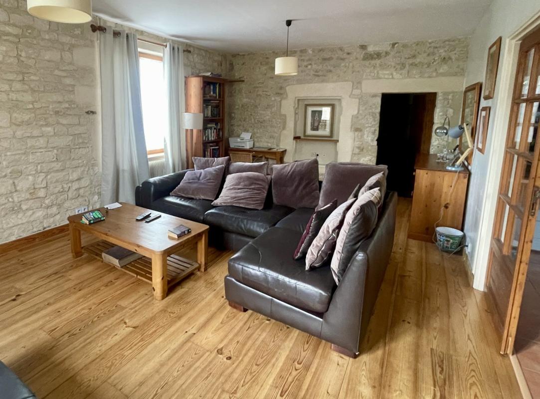 3 bedroom maison in Fontaine Chalendray, Charente-Maritime, France