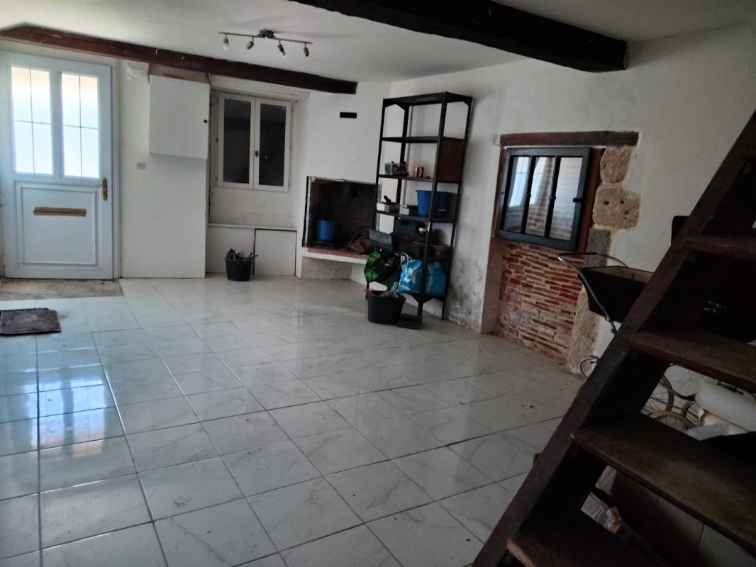 3 bedroom maison de ville in Mensignac, Dordogne, France