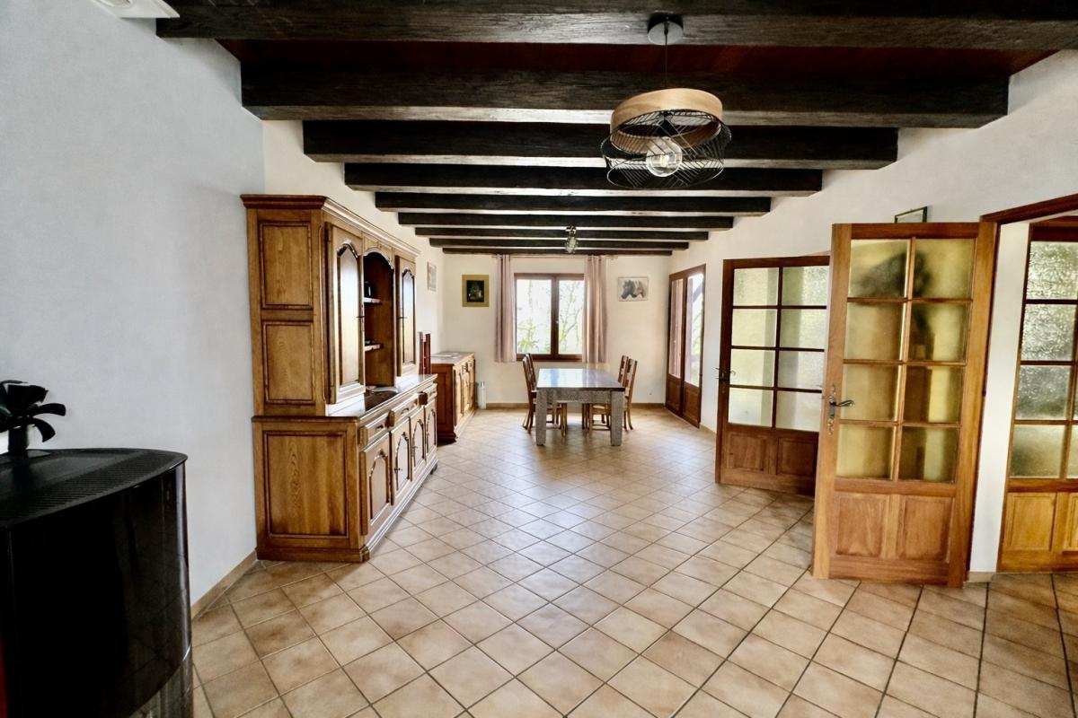 4 bedroom maison in Cressensac, Lot, France