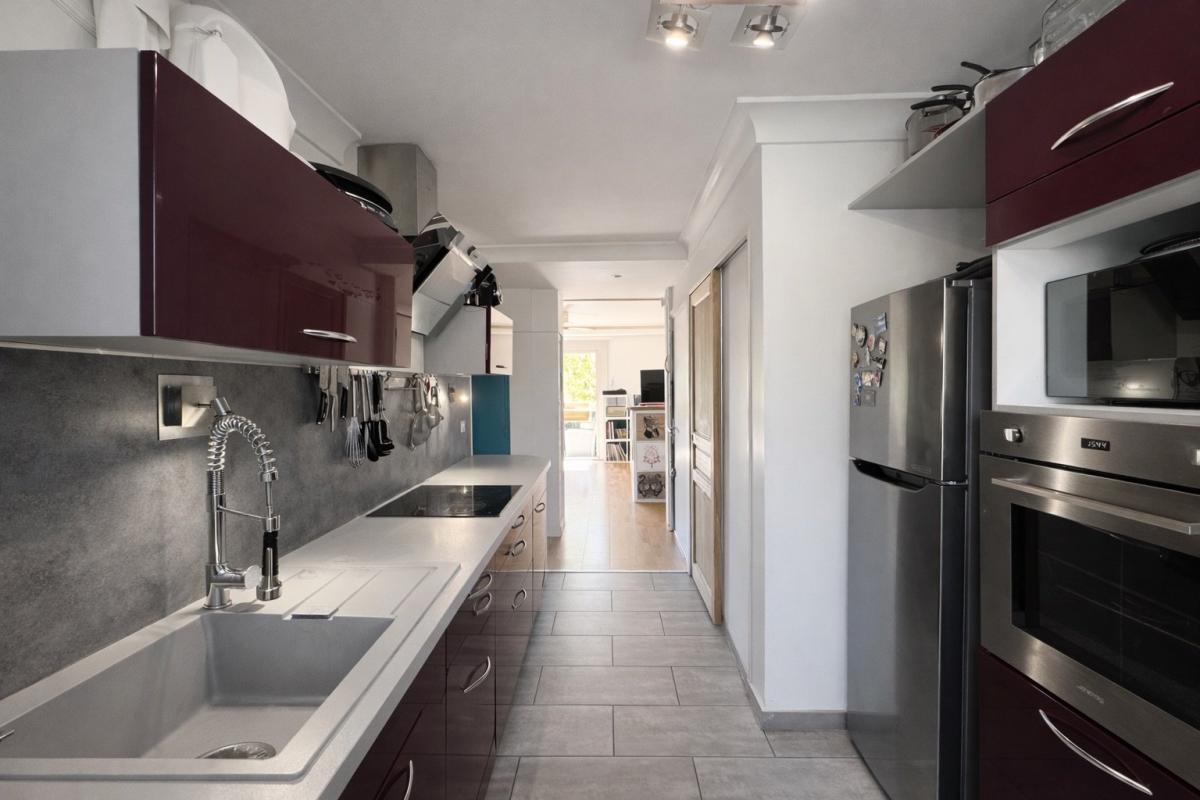 2 bedroom t4 in Avignon, Vaucluse, France