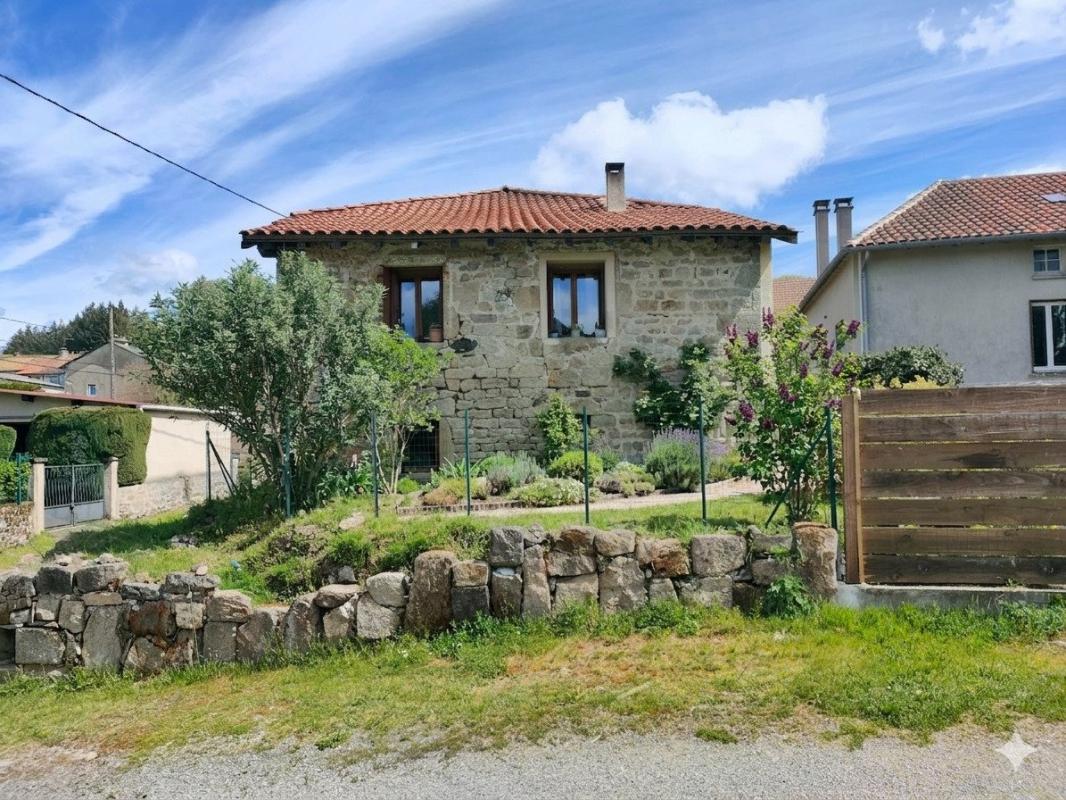 2 bedroom maison en pierres in Sousceyrac, Lot, France