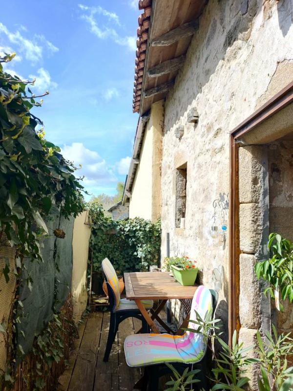 2 bedroom maison en pierres in Sousceyrac, Lot, France