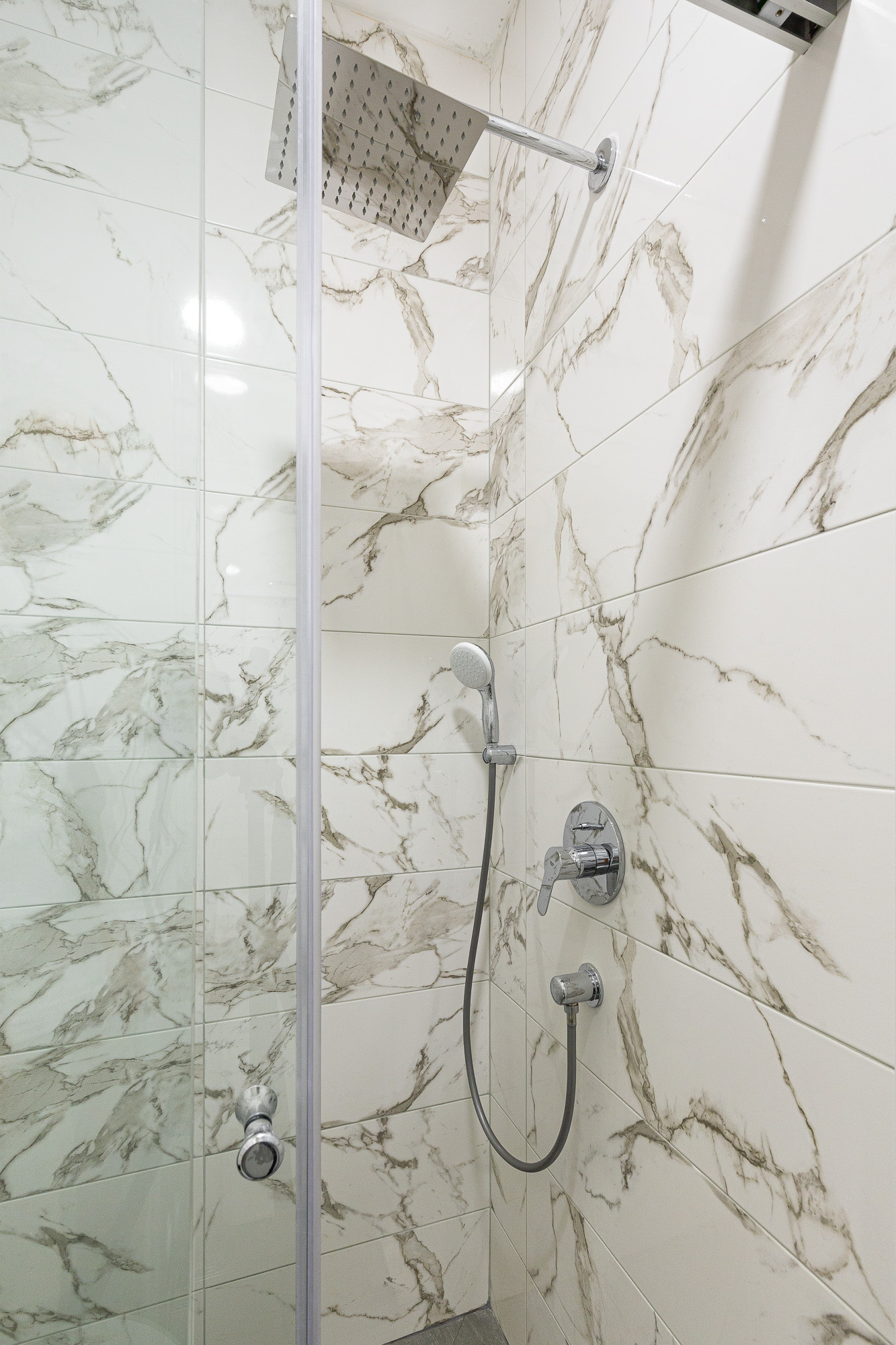 Studio Apartment in Bečići – Luxury Complex with Pool and Spa