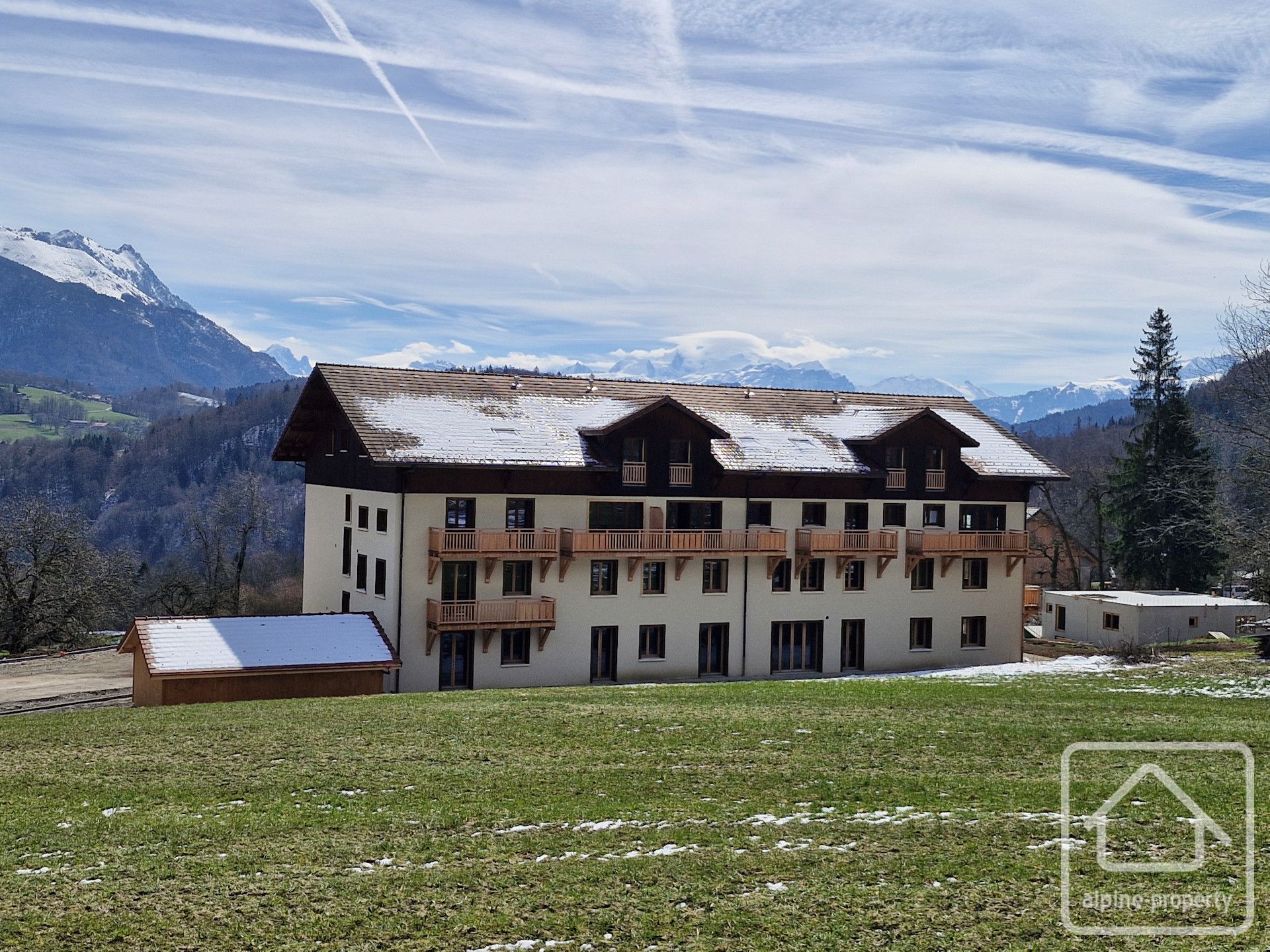 A 3-bed Duplex Apartment In Shell Condition (113.20 M²), Offering A Blank Canvas For Complete Fit-out, With An Ensuite Master Bedroom And Second Bathroom – CHAMPSA8