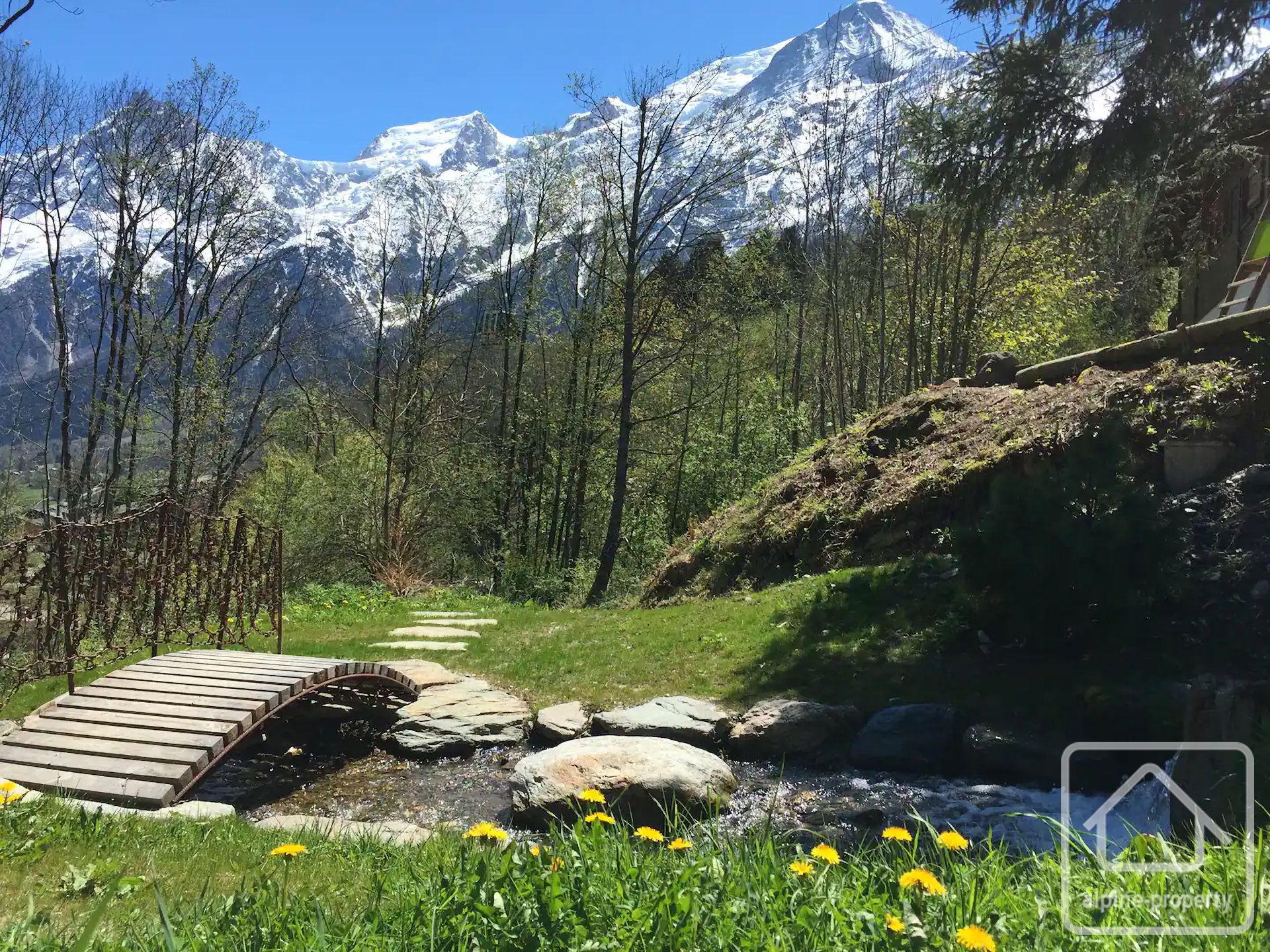 5 Bedroom 5 Bathroom Property, Walking Distance From Ski Lift, 1 Hour From Geneva – RIVENDELL