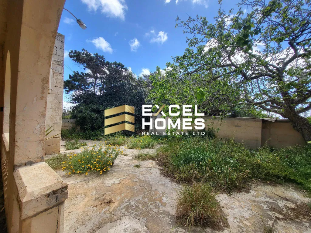 4 bedroom Farmhouse in Rabat (Malta), Malta – 67814