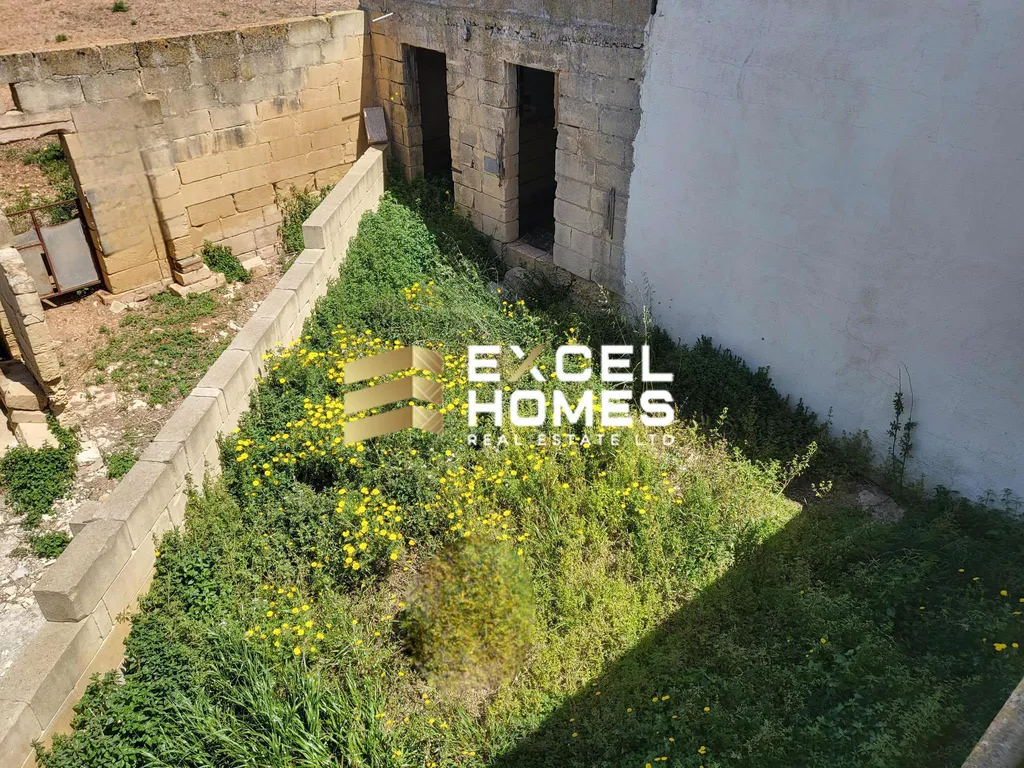 4 bedroom Farmhouse in Rabat (Malta), Malta – 67814