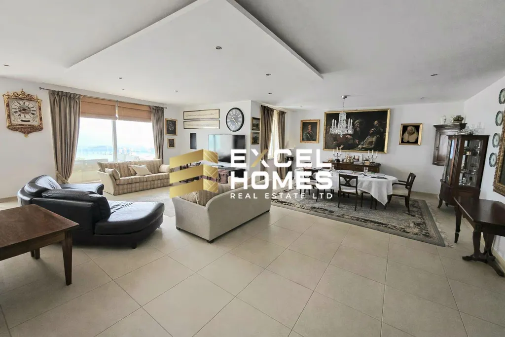 3 bedroom Penthouse in St Julians, Malta – 67812