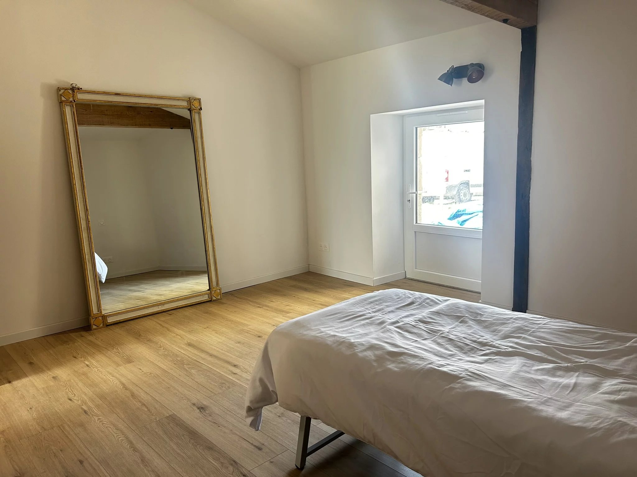 Newly Renovated Detached 2 Bed House plus 2 Bed Annexe, Poitou-Charentes – France – BVI85295