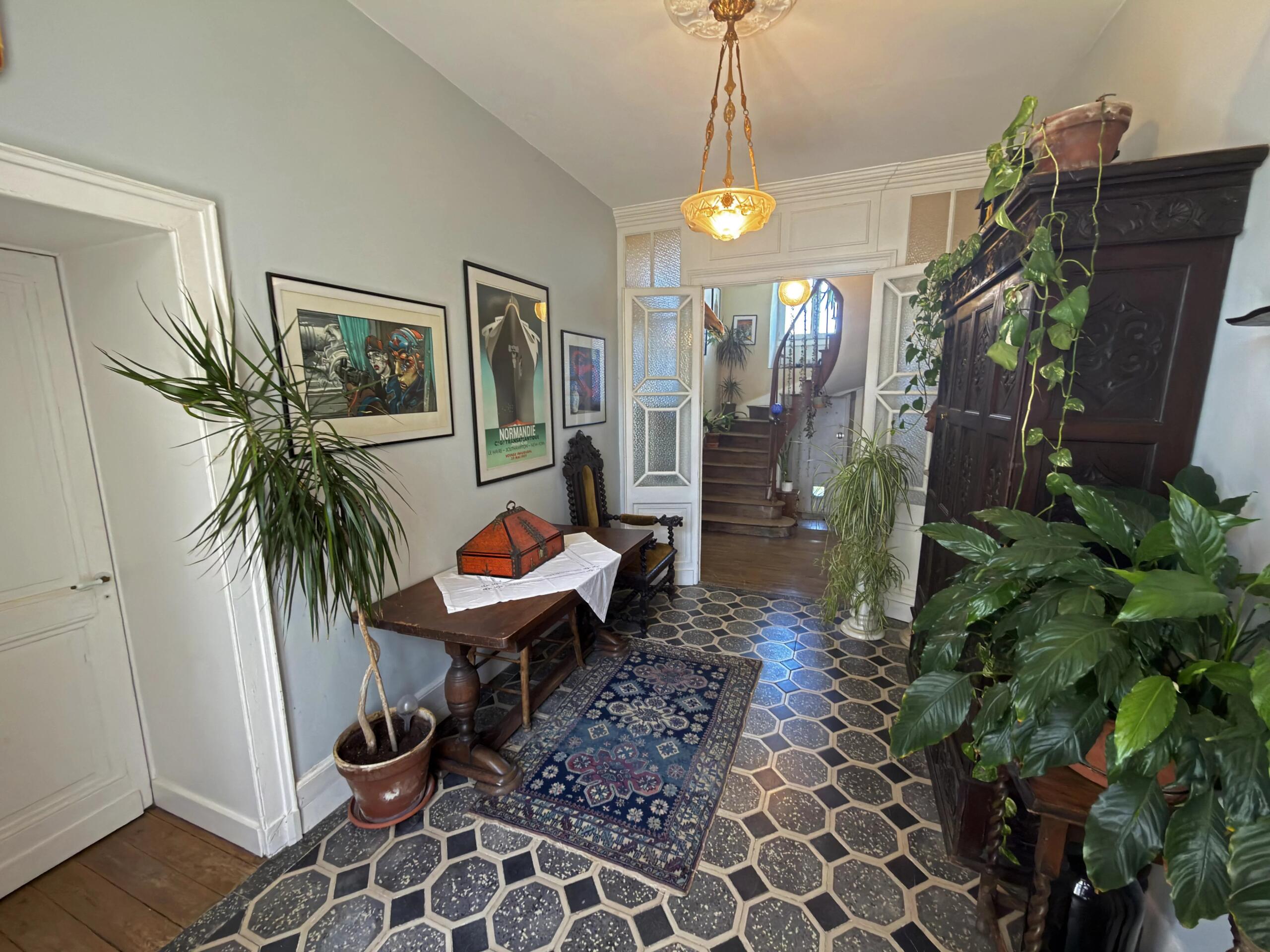 Beautiful ‘Girondine’ House with Swimming Pool, Aquitaine – France – BVI83028