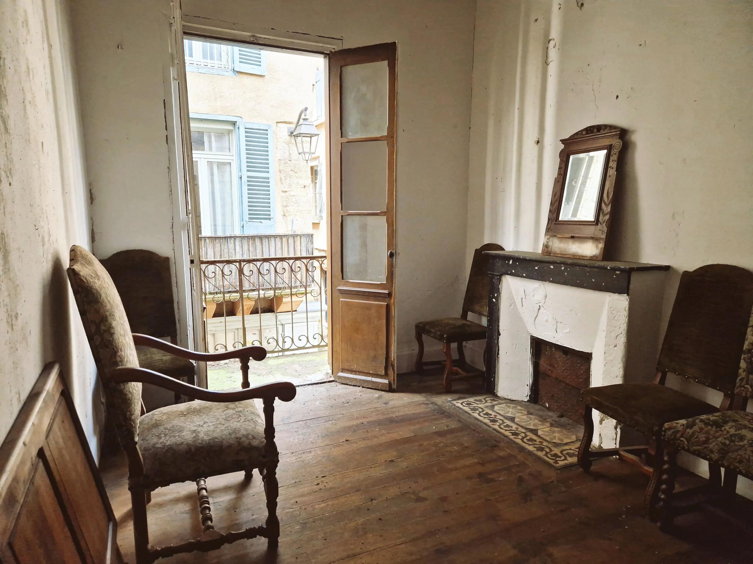 Renovation project in the centre of Villefranche-de-Rouergue, Midi-Pyrénées – France – BVI82672