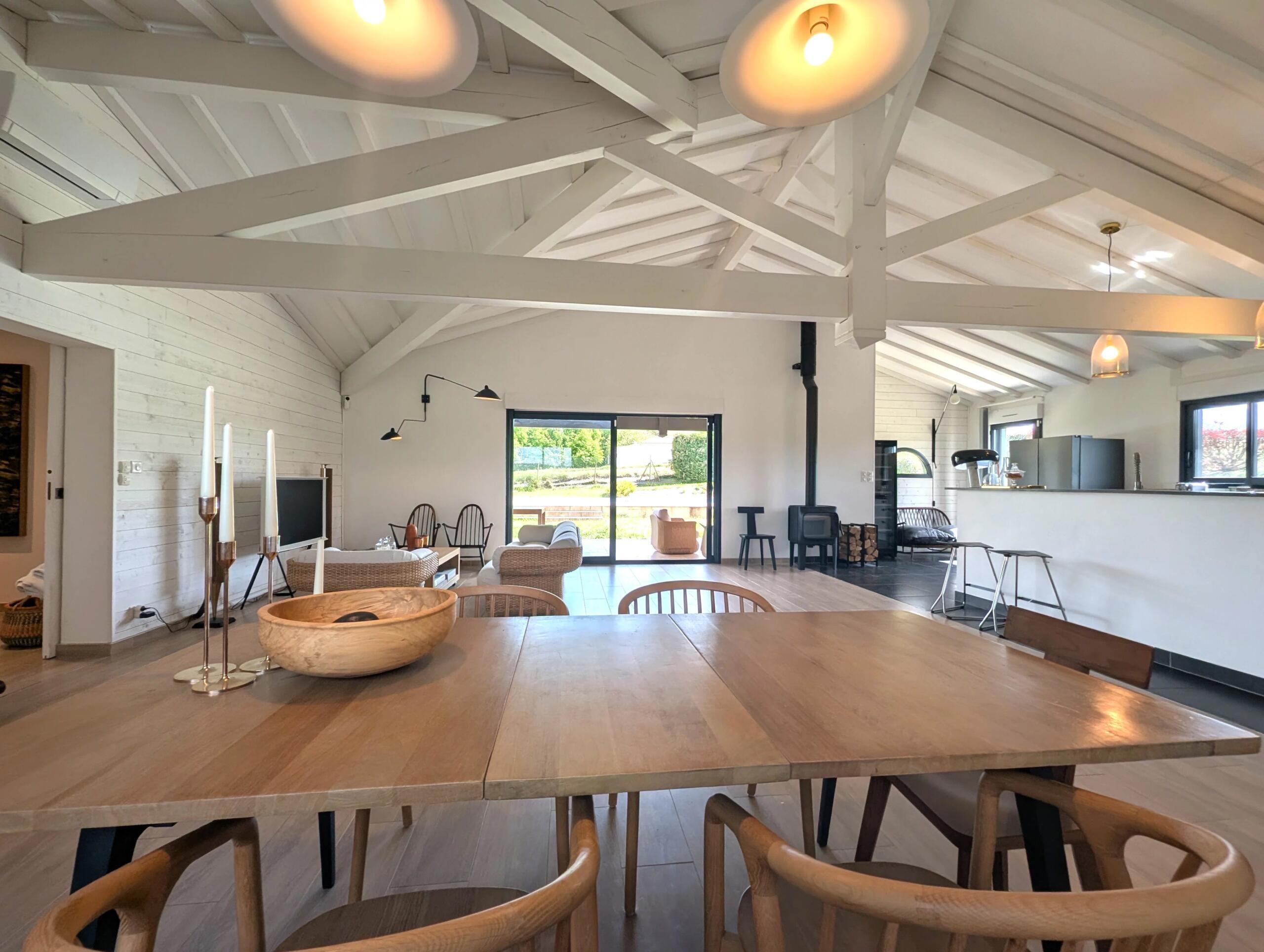 Architect-designed home with pool close to the bastide of Monflanquin, Aquitaine – France – BVI84932