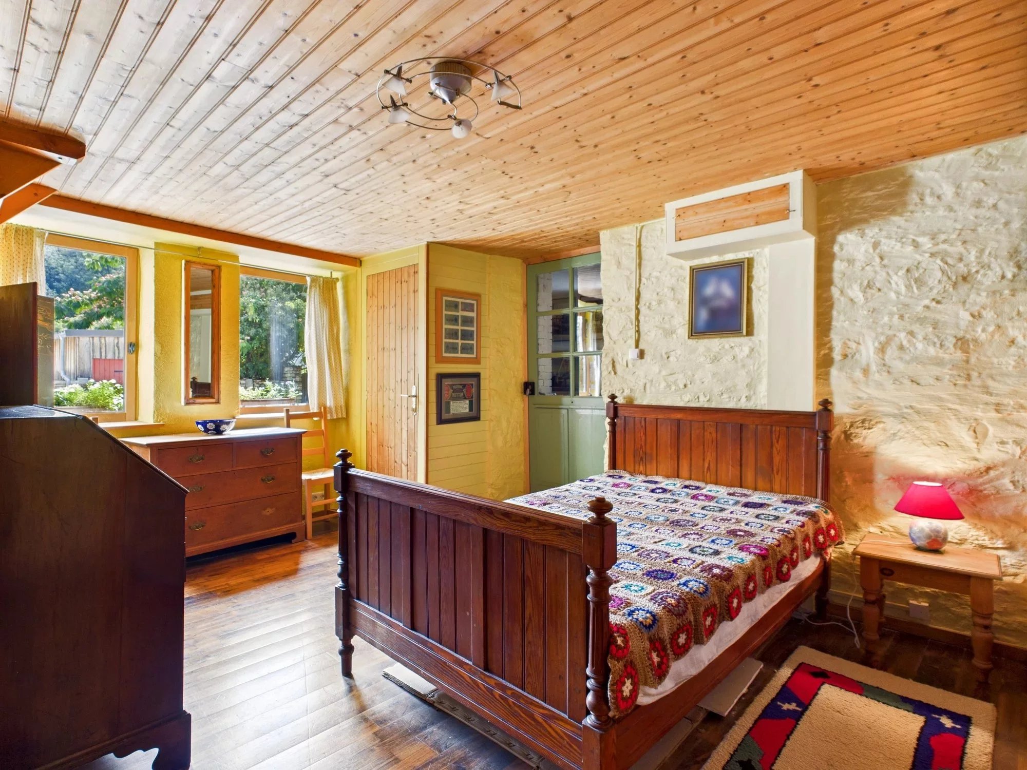 Charming stone village house with covered terrace, Midi-Pyrénées – France – BVI85359