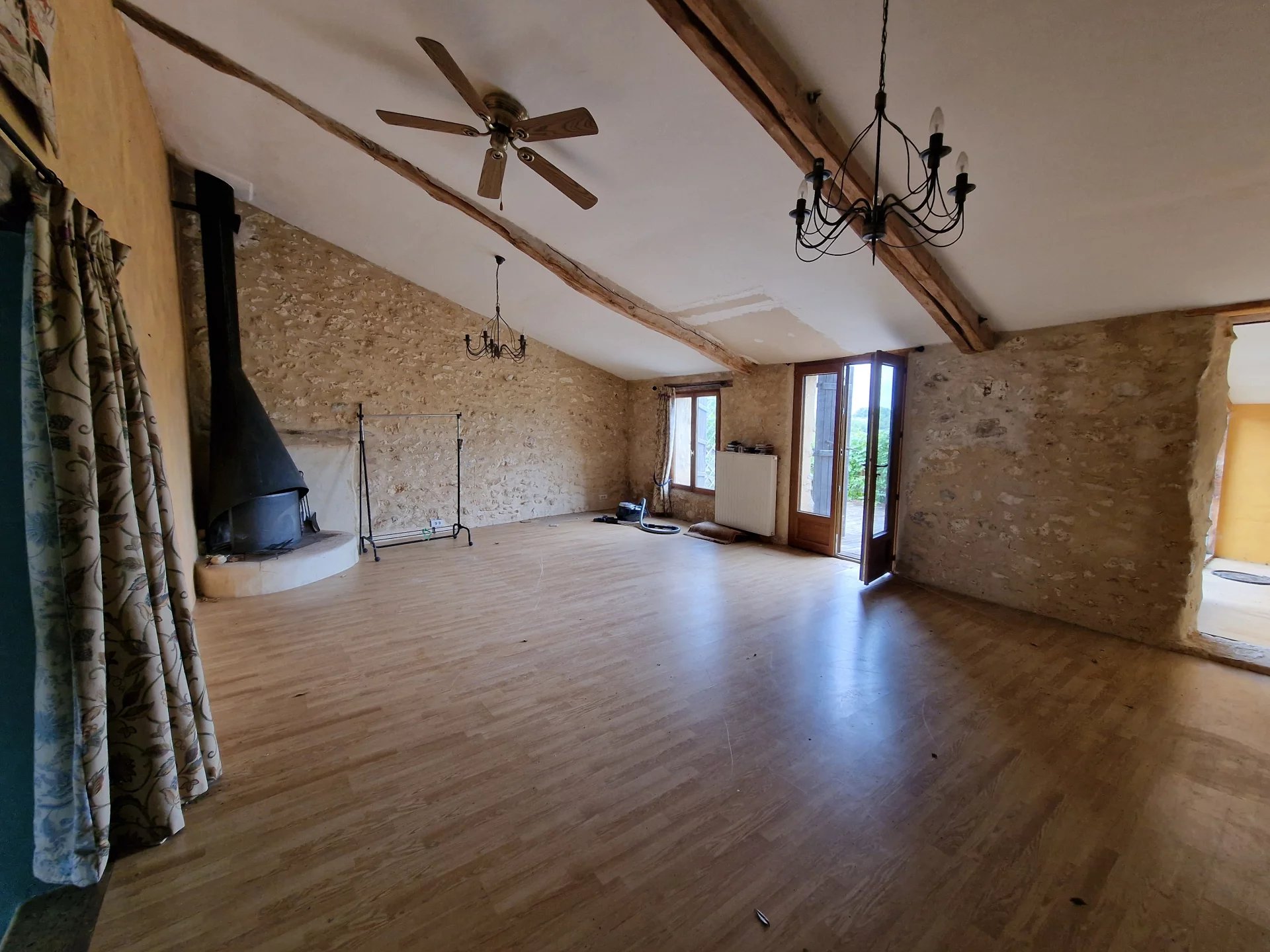 Charming Stone House with Stunning Views in the Heart of a Historic Bastide, Aquitaine – France – BVI81234