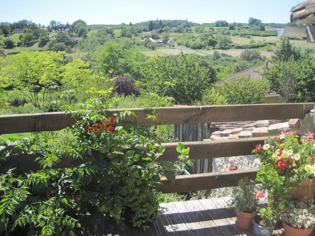 Charming Stone House with Stunning Views in the Heart of a Historic Bastide, Aquitaine – France – BVI81234