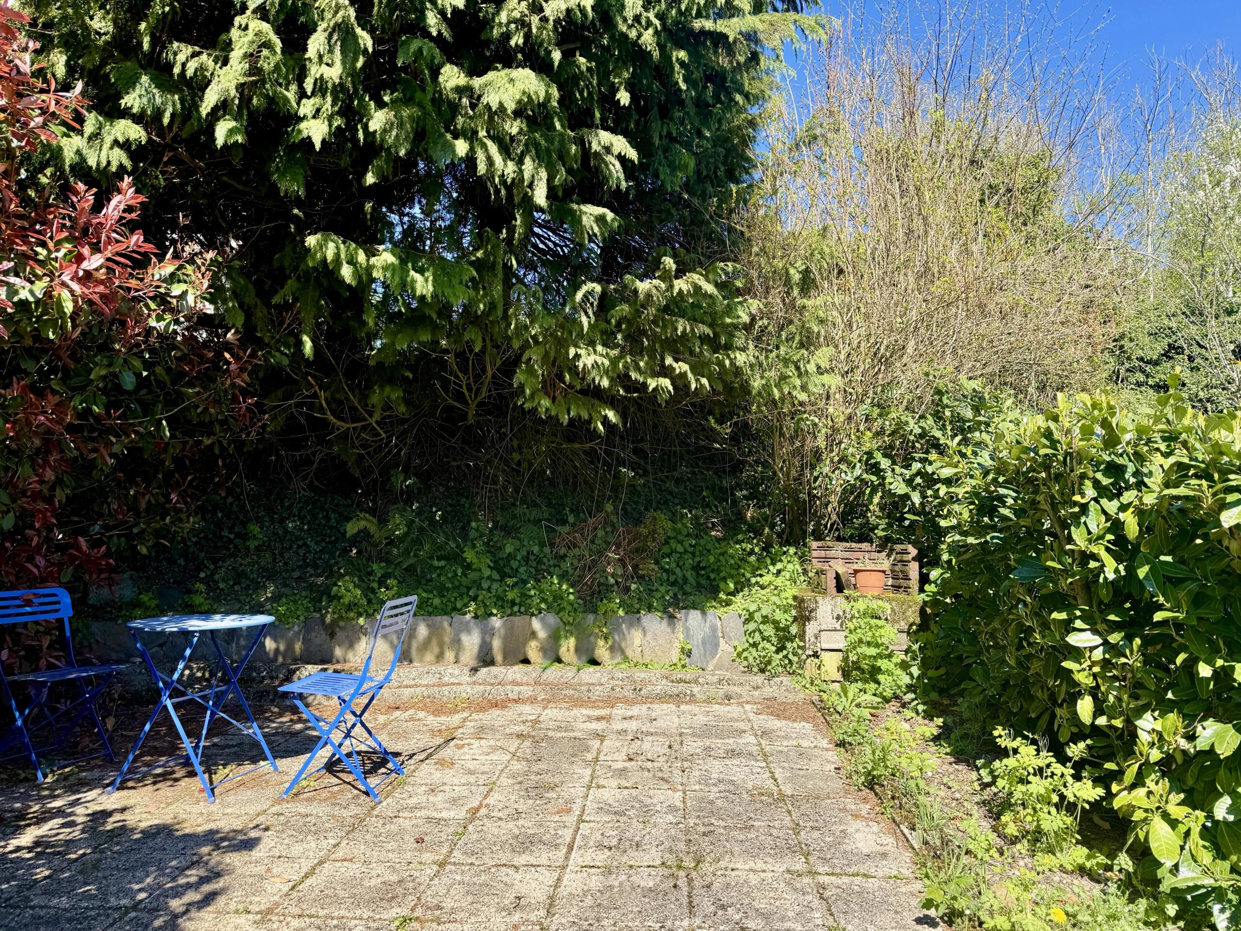 Pretty stone village house with nearby garden, Languedoc-Roussillon – France – BVI85334